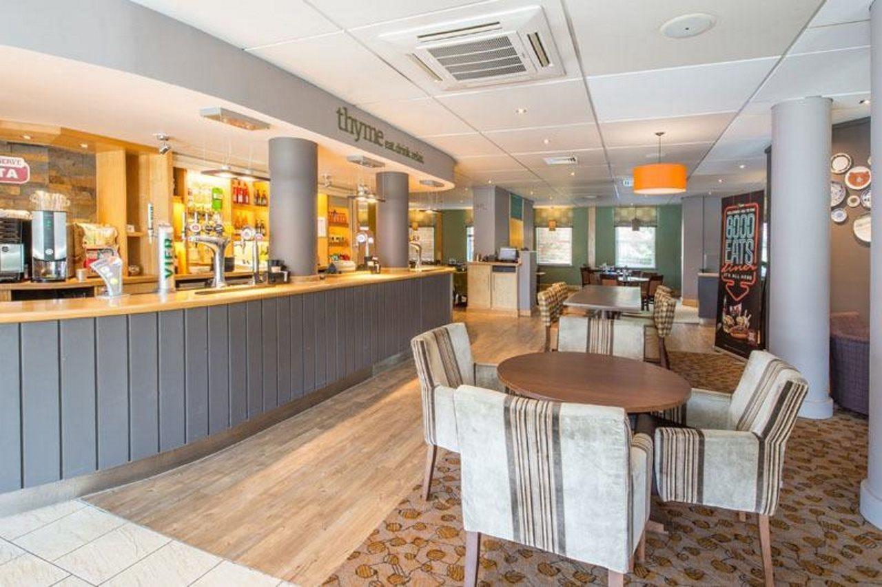Premier Inn Stoke - Trentham Gardens Экстерьер фото